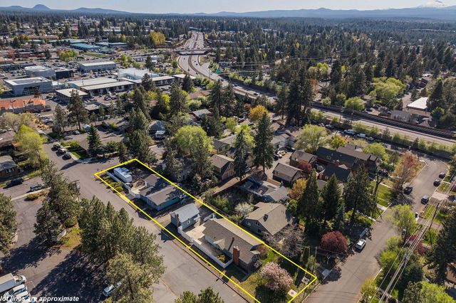 195 SE Roosevelt Avenue, Bend, OR 97702