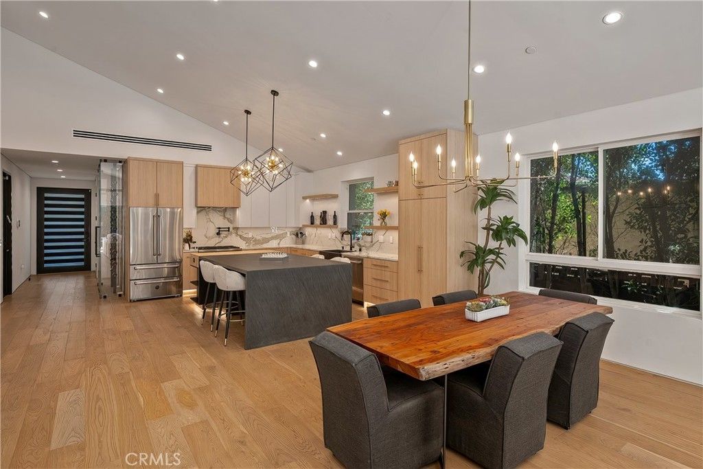 5715 Troost Avenue, North Hollywood, CA 91601 — photo 3