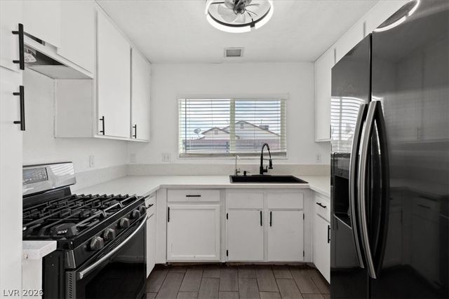 7311 Girard Drive, Las Vegas, NV 89147