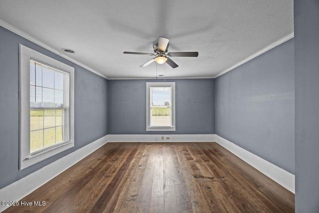 804 Alexander Rouse Road, Kinston, NC 28504