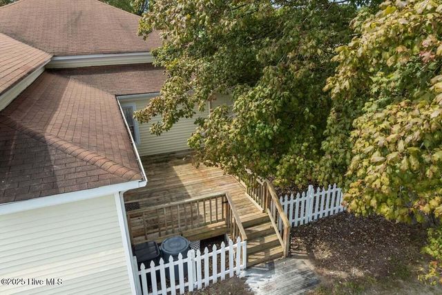 804 Alexander Rouse Road, Kinston, NC 28504