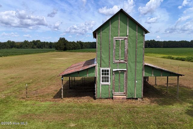 804 Alexander Rouse Road, Kinston, NC 28504