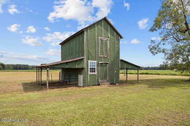 804 Alexander Rouse Road, Kinston, NC 28504