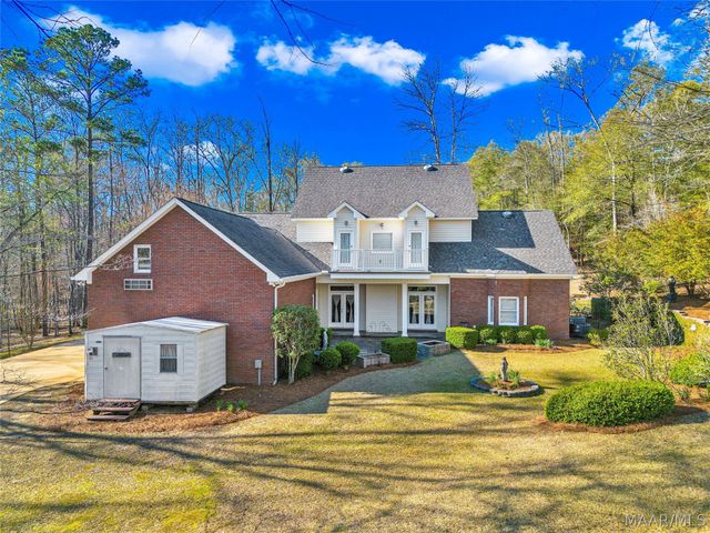 168 Vivian Lane, Wetumpka, AL 36093