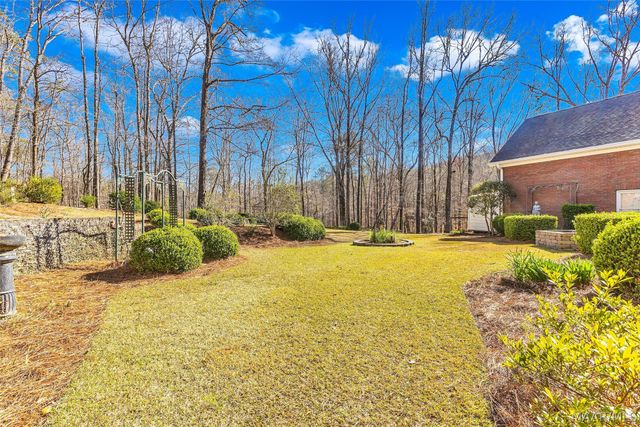 168 Vivian Lane, Wetumpka, AL 36093