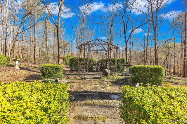 168 Vivian Lane, Wetumpka, AL 36093