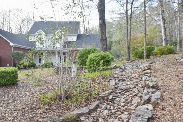 168 Vivian Lane, Wetumpka, AL 36093