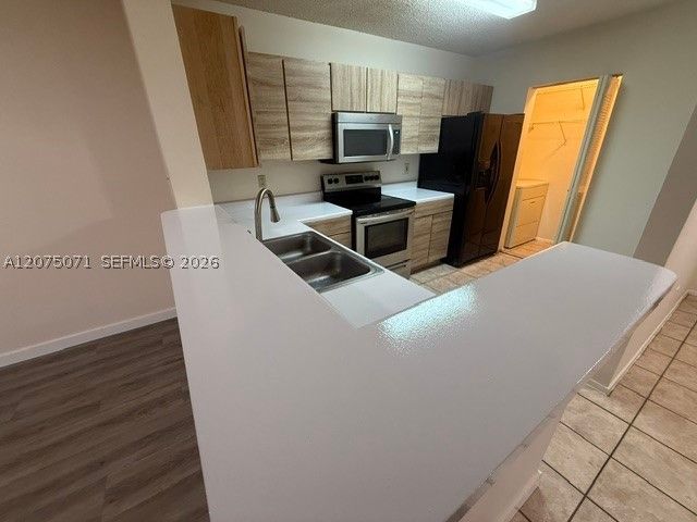 11229 W Atlantic Blvd 305, Coral Springs, FL 33071