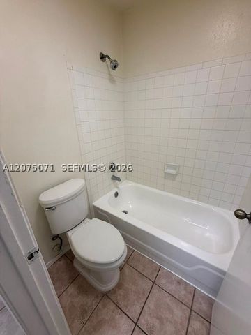 11229 W Atlantic Blvd 305, Coral Springs, FL 33071