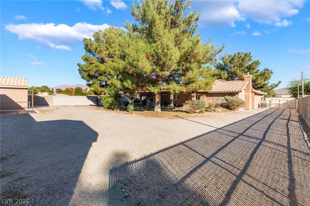 6109 Starlight Drive, Las Vegas, NV 89130