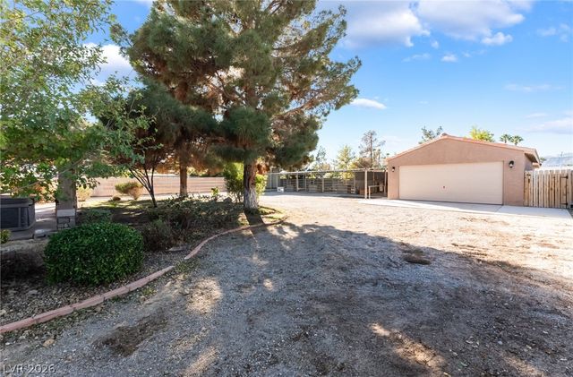 6109 Starlight Drive, Las Vegas, NV 89130