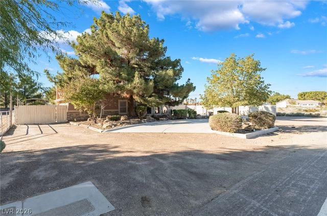 6109 Starlight Drive, Las Vegas, NV 89130