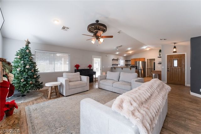 6109 Starlight Drive, Las Vegas, NV 89130