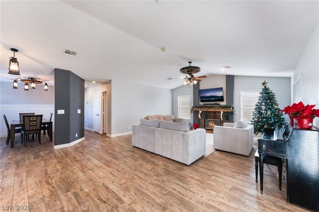 6109 Starlight Drive, Las Vegas, NV 89130