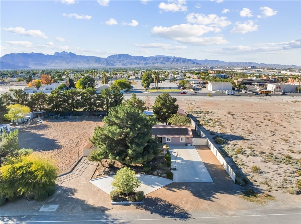 6109 Starlight Drive, Las Vegas, NV 89130