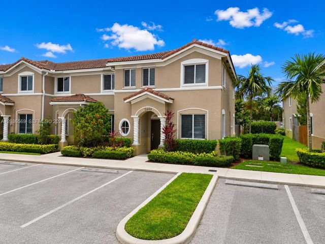 2448 SE 10th Ct, Homestead, FL 33035
