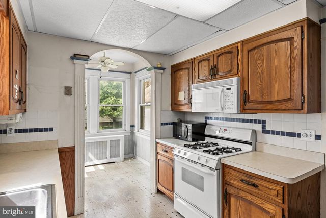 130 KENDALL BLVD, Oaklyn, NJ 08107