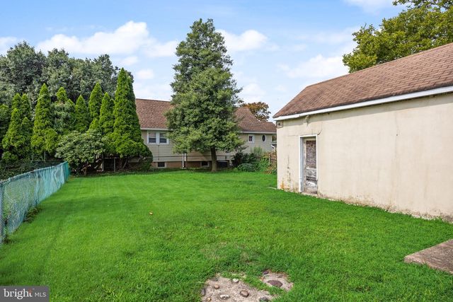 130 KENDALL BLVD, Oaklyn, NJ 08107