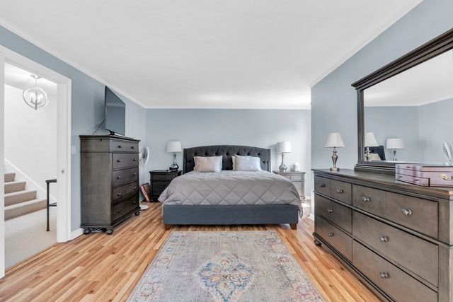 166 Quincy Shore Dr 108, Quincy, MA 02171