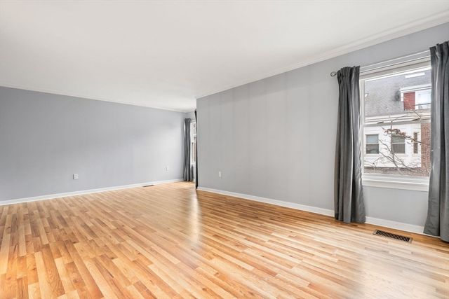 166 Quincy Shore Dr 108, Quincy, MA 02171