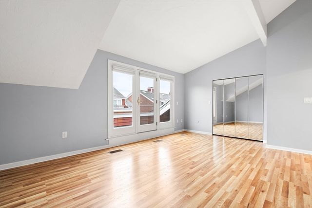 166 Quincy Shore Dr 108, Quincy, MA 02171