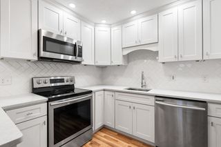 166 Quincy Shore Dr 108, Quincy, MA 02171