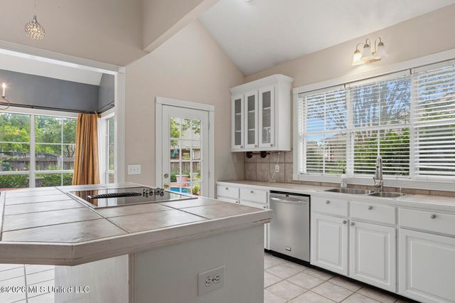 516 Florence Drive, Madison, MS 39110