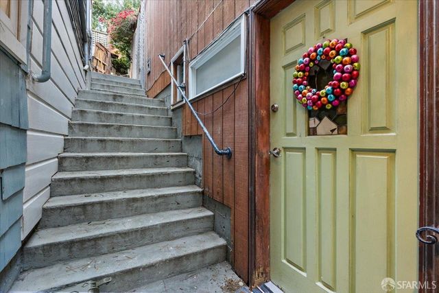 130 Ripley Street, San Francisco, CA 94110