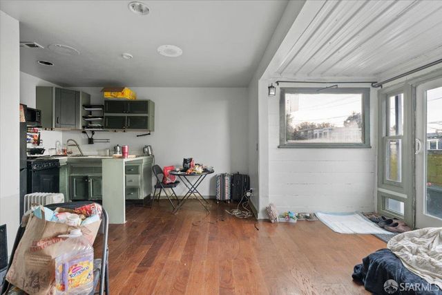 130 Ripley Street, San Francisco, CA 94110