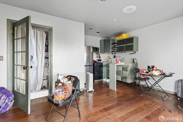 130 Ripley Street, San Francisco, CA 94110