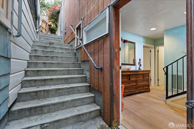 130 Ripley Street, San Francisco, CA 94110
