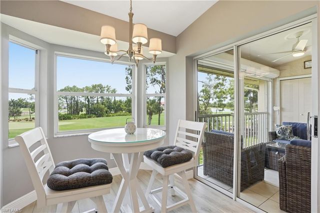 7360 Glenmoor LN 304, Naples, FL 34104