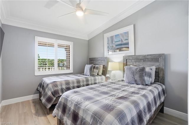 7360 Glenmoor LN 304, Naples, FL 34104