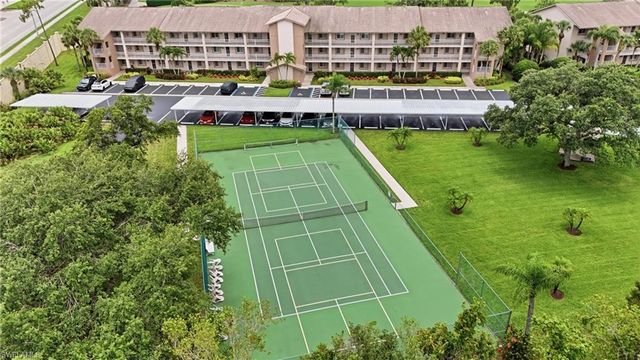 7360 Glenmoor LN 304, Naples, FL 34104