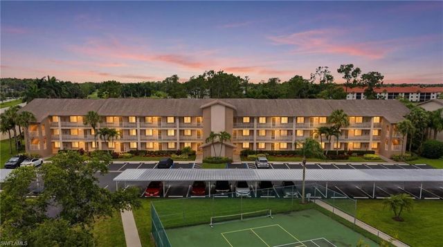 7360 Glenmoor LN 304, Naples, FL 34104