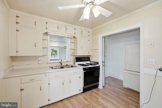 4003 MAIN ST, Grasonville, MD 21638