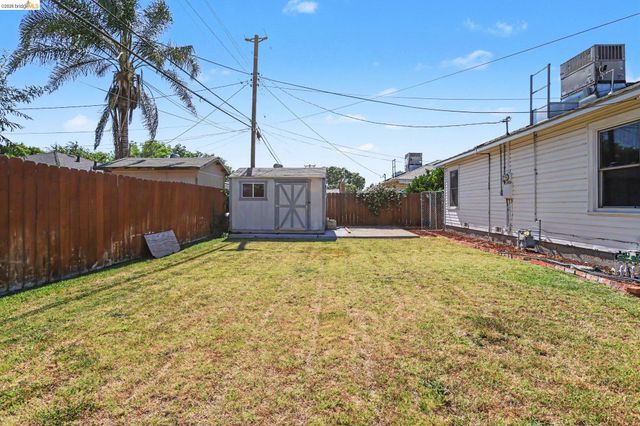 250 W 23Rd St, Tracy, CA 95376