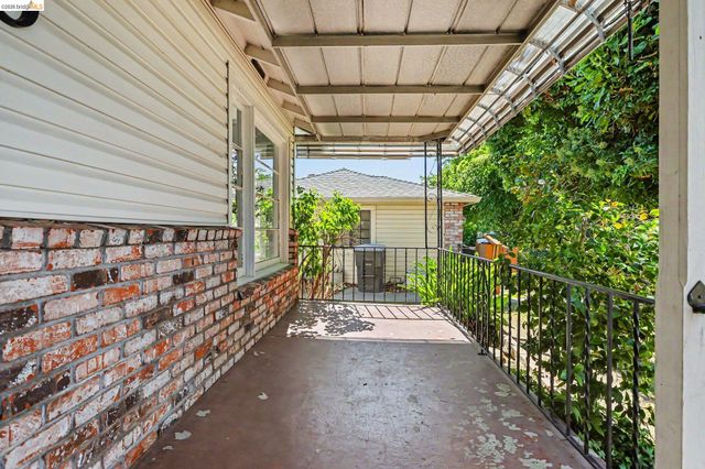 250 W 23Rd St, Tracy, CA 95376