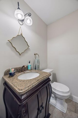 7015 Lanham Lane, Edina, MN 55439