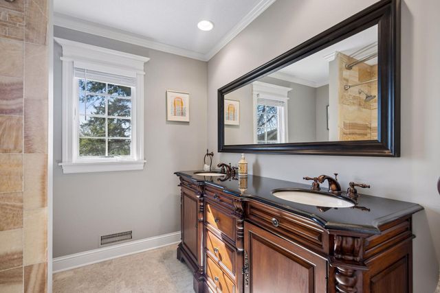 7015 Lanham Lane, Edina, MN 55439