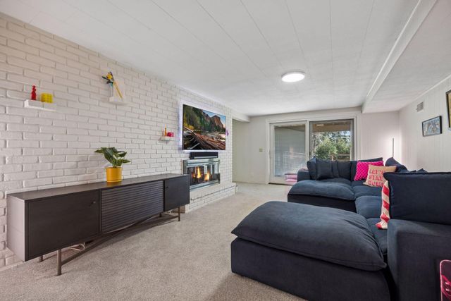 7015 Lanham Lane, Edina, MN 55439