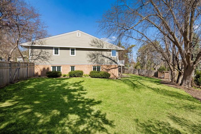 7015 Lanham Lane, Edina, MN 55439