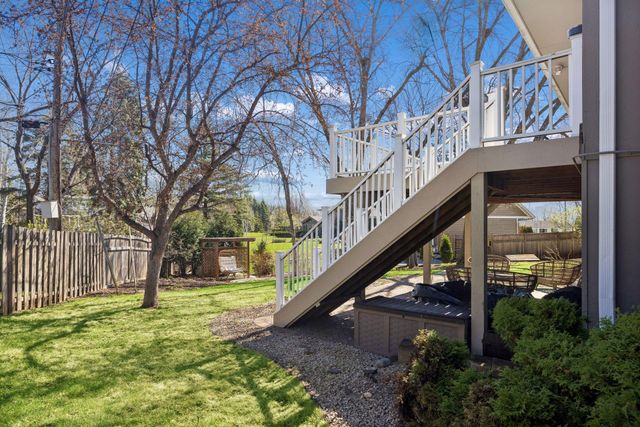 7015 Lanham Lane, Edina, MN 55439