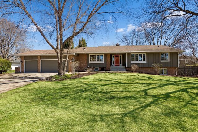 7015 Lanham Lane, Edina, MN 55439