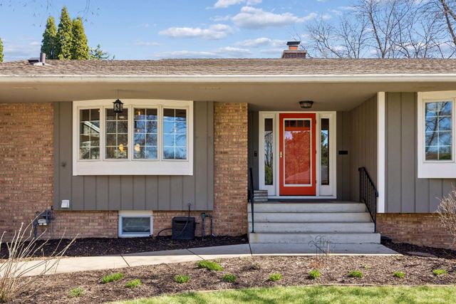 7015 Lanham Lane, Edina, MN 55439