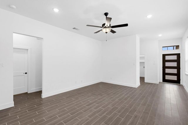 19344 Poppy Village Circle, Magnolia, TX 77355