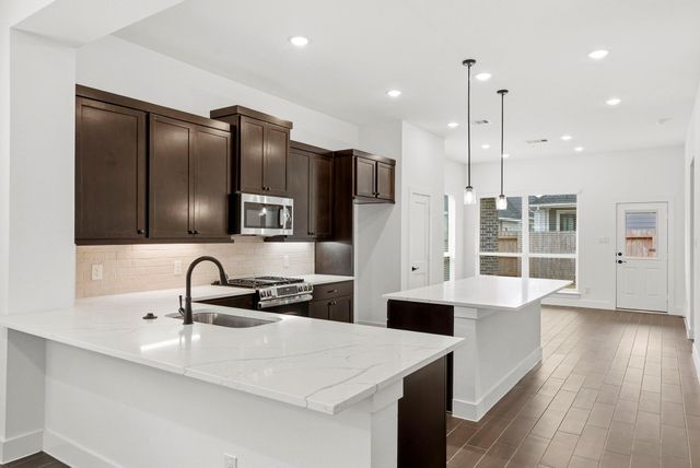 19344 Poppy Village Circle, Magnolia, TX 77355