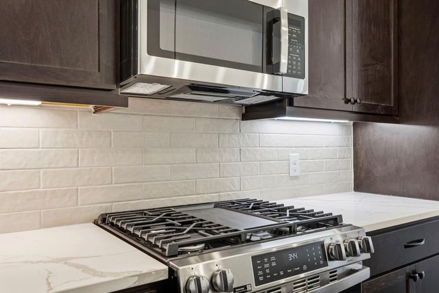 19344 Poppy Village Circle, Magnolia, TX 77355