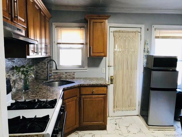 118-29 152nd Street, Jamaica, NY 11434