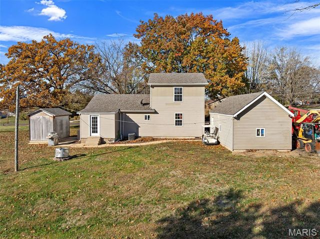 1122 Old County Farm Road, Union, MO 63084